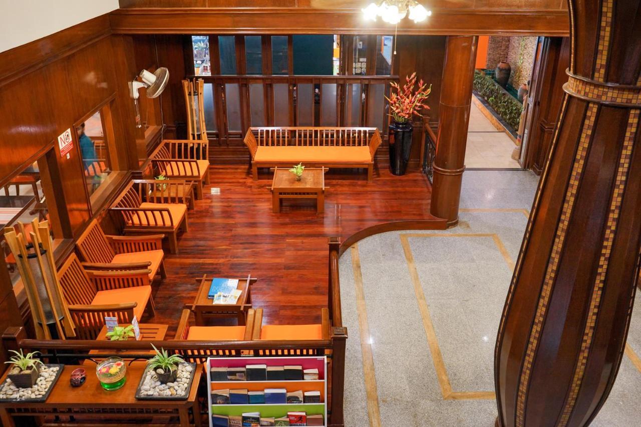 Rattana Beach Hotel By Shanaya Karon Esterno foto